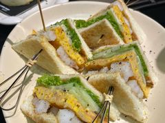 -W COLLECTIVE  DESSERT SHOP