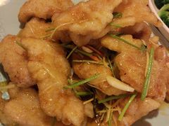 -闯关东东北农家菜(崂山石老人店)