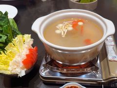 -新天明砂锅鱼头煲