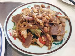 -九记路边鸡(滨江路店)