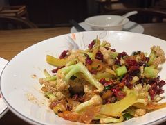-爱碗亭·鲜炒湖南菜(壹城中心店)
