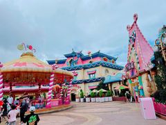 -七彩云南欢乐世界