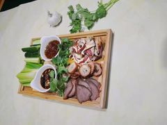 -东北农家院·铁锅炖(莘庄店)