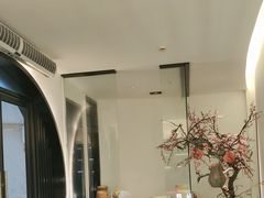 -荷塘秋月·本帮江浙菜(国权路店)