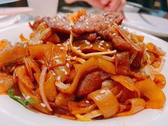 -新大咀港式茶餐厅(宝山万达店)