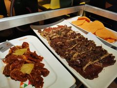 香橙菠萝梅肉-千纸鹤嫩汁烤肉(学府店)