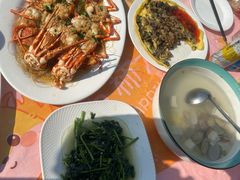 -鑫悦楼煎蟹·16年海鲜大排档