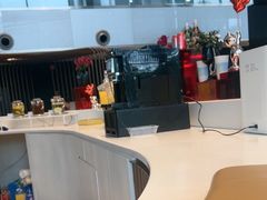 -奔驰上海利星(七宝店)