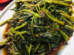 -黄亚华小食店(Jalan Alor)