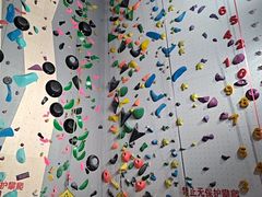 -CLIFFS颗粒攀岩(萧山众安店)