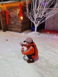 -圣名游乐城冰雪大世界