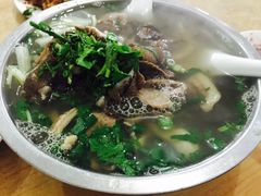 -周记翘脚牛肉