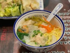 -长人馄饨铺(解放街店)