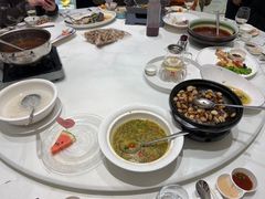 -沪华海鲜大酒楼(南汇店)