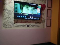 -蓝乐光量贩KTV(浦东禹悦汇店)