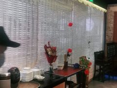-洞庭土菜小炒馆(易发广场店)
