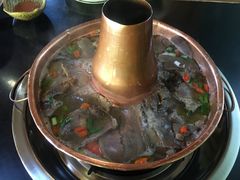 牦牛肉火锅-陀岗美食·云南藏式特色餐厅
