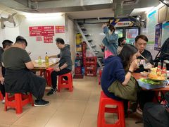 大堂-威邵鸡煲(西华路总店)