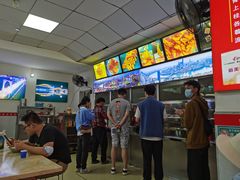 -凤张螺蛳粉·爽口粉(跃进路总店)