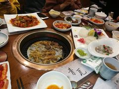 -青瓦餐厅·生鱼片·韩园烤肉(西塔店)