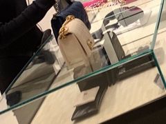 -Chanel(德基广场店)