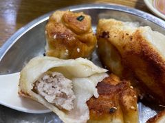 -黄阿姨锅贴大王(万航渡路店)