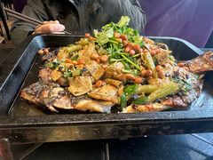 -俏巴妹烤鱼香锅(奥体店)