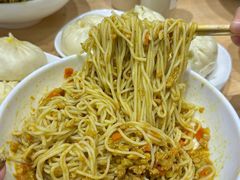-李与白包子铺(桐梓林店)