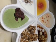 -绿茶餐厅(同成街华联店)