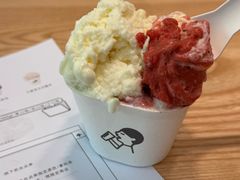 -喜茶(上海打浦桥日月光gelato lab+店)