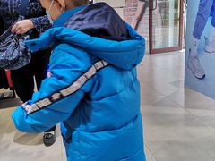 -斯普瑞斯奥特莱斯