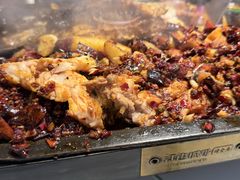 -江边城外烤全鱼(世茂广场店)