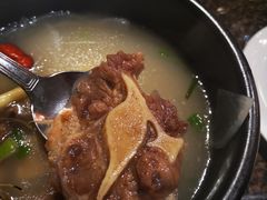 -正苑26年海鲜烤肉•牛尾汤汤饭(东港店)