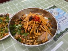 -红鼻子桂林米粉(金唐新光界店)