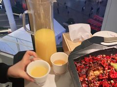 -江边城外烤全鱼(世茂广场店)