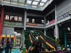 -蒙特利亲子乐园