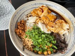 豆花儿米线-多味居(剪子巷店)