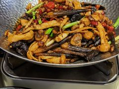 -聚味瞿记·龙虾堂(坡子街店)