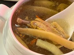 -陈鹏鹏潮汕菜(宝安机场T3航站楼店)