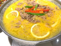 酸湯肥牛-醉英雄四川料理(国贸店)