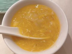 蟹粉鱼翅-成隆行·蟹王府(九江路店)