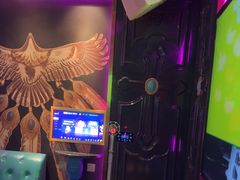 -UK派对KTV(日月广场店)