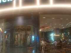 -星巴克臻选(深圳龙华红山天虹店)