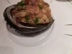 蒜蓉蒸鲍鱼-四世同堂·京菜·烤鸭(双井店)
