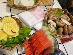 -喜悦小串丹东小黄牛海鲜烧烤大排档(民主广场店)