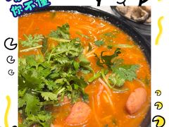 -肥汁米蘭香港米线(长宁来福士店)