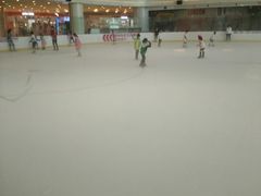 -冠军冰场CHAMPION RINK(凯德广场店)