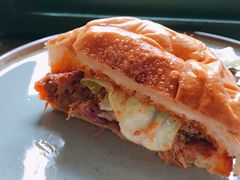 手撕猪肉汉堡-RAC BAR(安福路店)