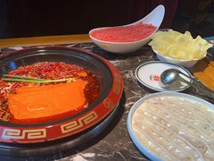 -蜀辣居鲜货老火锅(双流万达店)