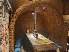 -破瓦寒窑·地摊烤羊排